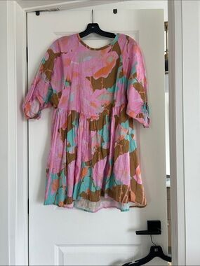 Pink Floral Casual Tiered Women's Dress with Teal Accents